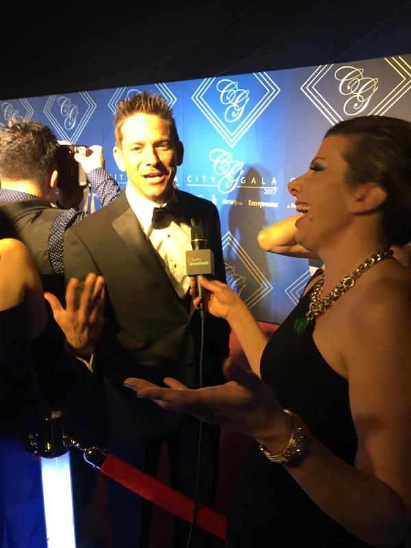 Cindy Ashton interviewing Jeff Timmons from 98 Degrees at The City Gala Awards.