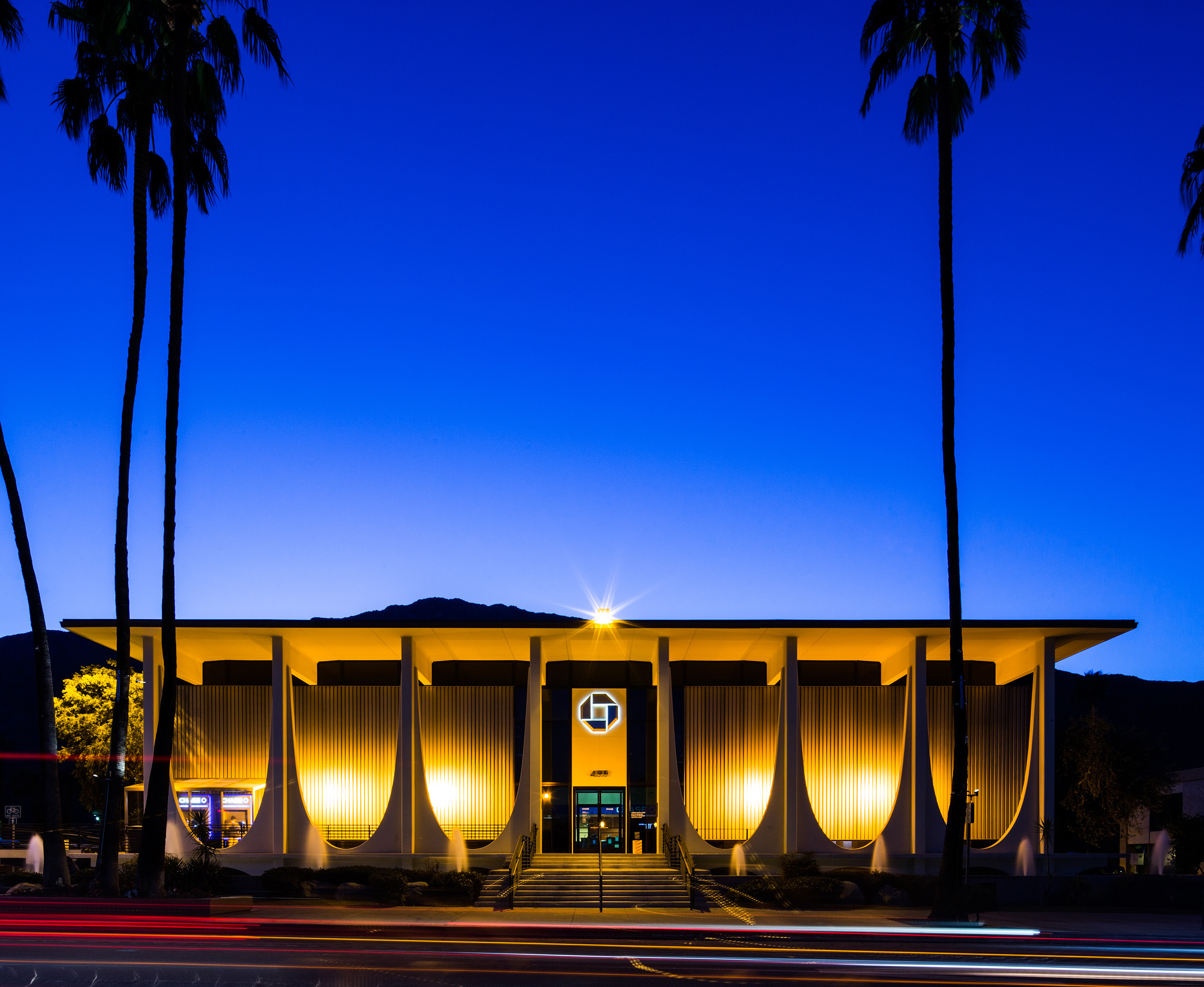 Coachella Valley Savings & Loan (now Chase Bank) in Palm Springs