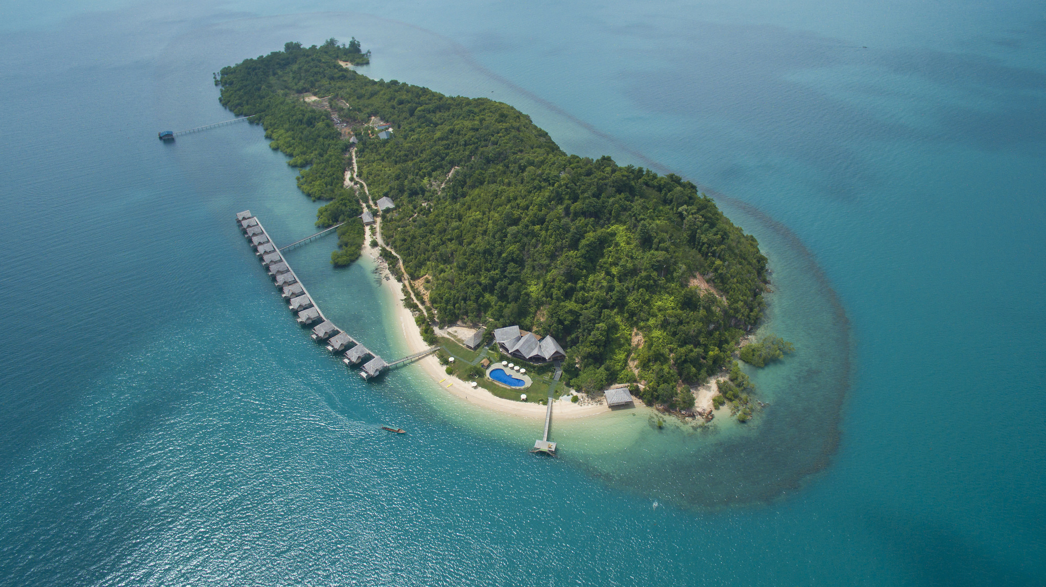 Telunas Private Island | Luxury over-water villas in Indonesia
