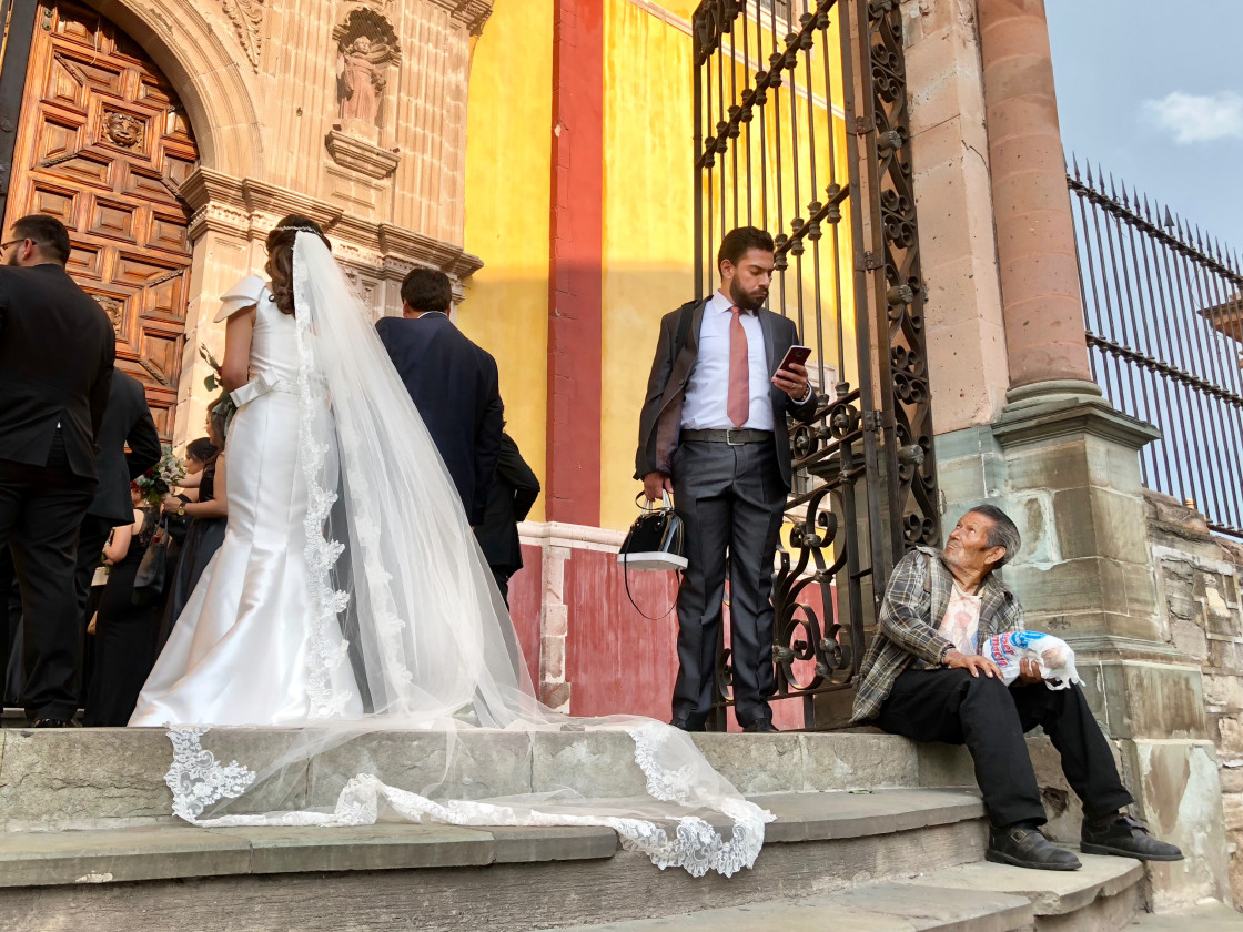 Women Behind the Lens 2018 Overall winner: Maureen Ruddy Burkhart. A wedding in downtown Guanajuato, Mexico. Image: Maureen Burkhart/Picfair