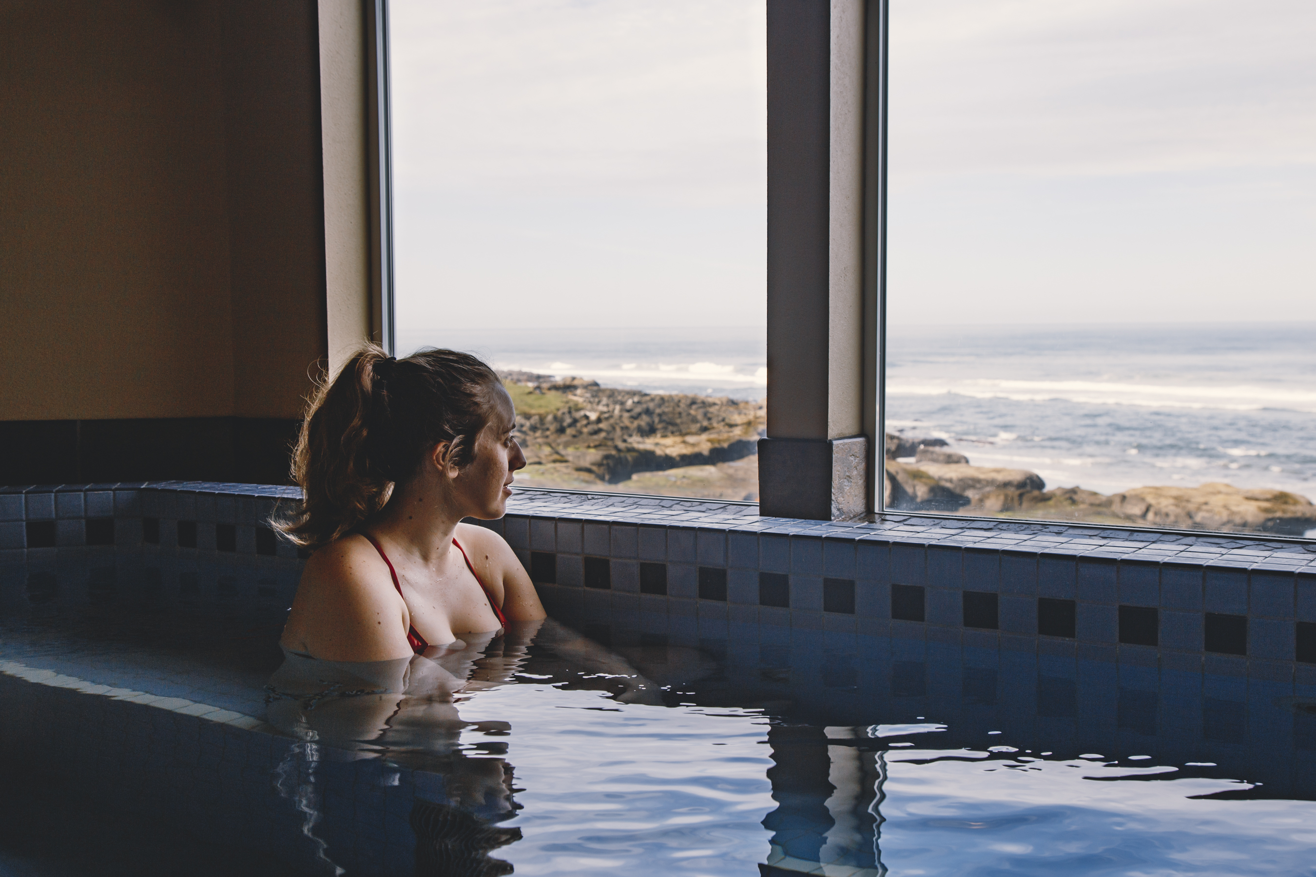 Overleaf Lodge & Spa offers guests a long list of luxury spa services including an oceanfront soaking tub.