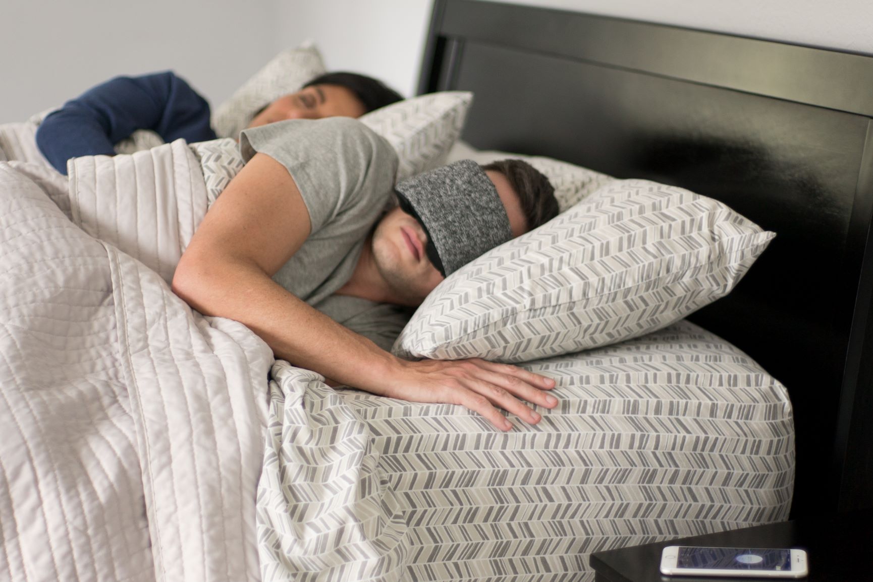 Hüpnos starts your journey to stop snoring on night one