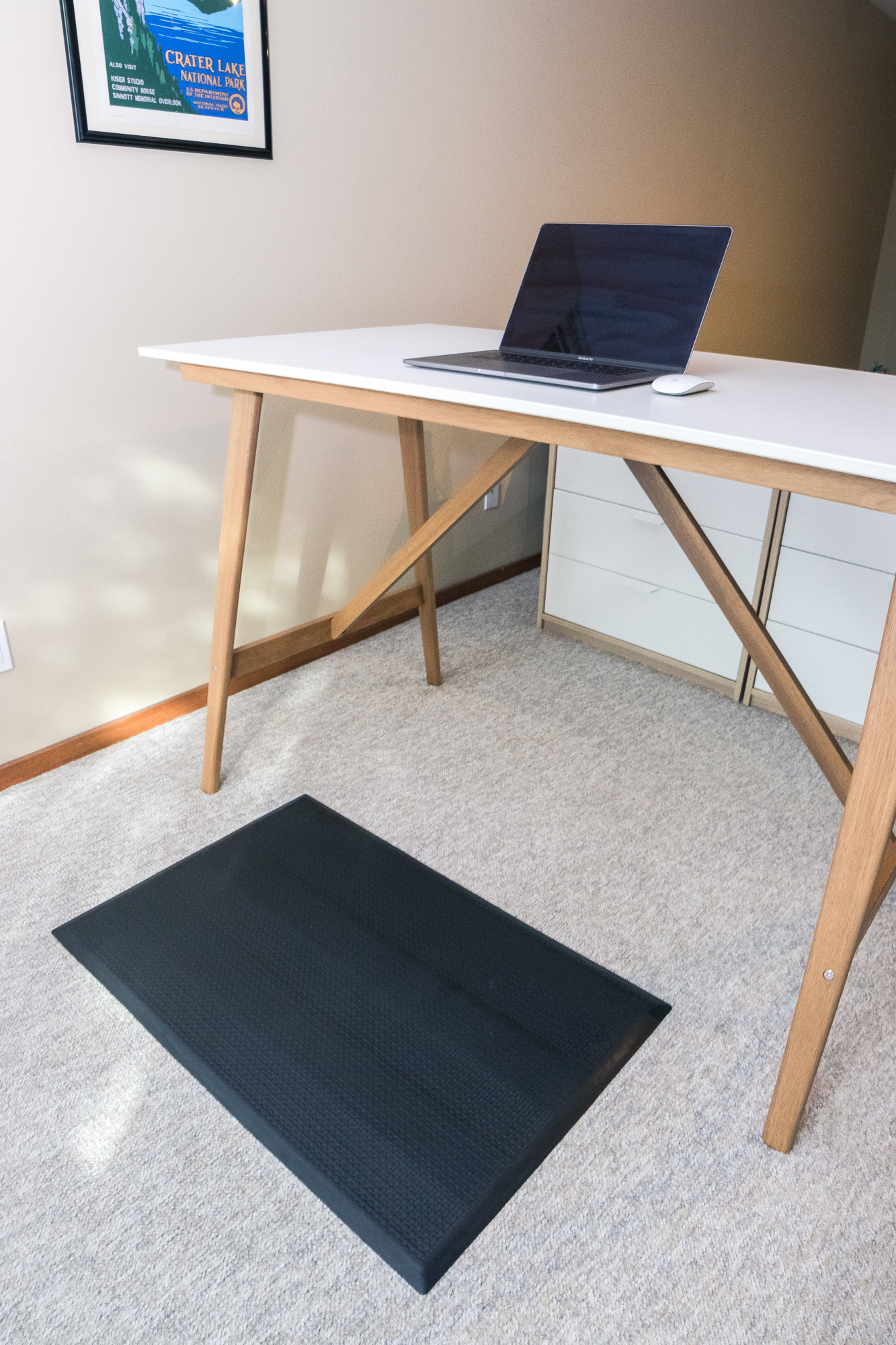 The new SmartCells SlimLine mat is perfect for use at a standing desk.