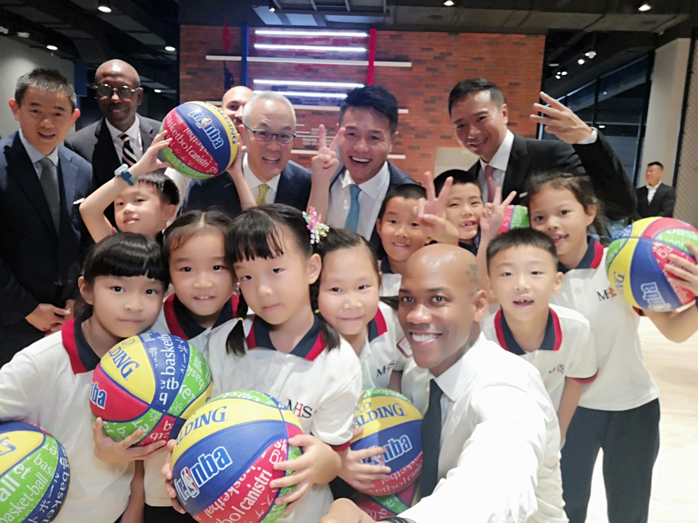 Photo 8 – Official opening of the NBA Exhibit at Mission Hills Haikou in Hainan, China