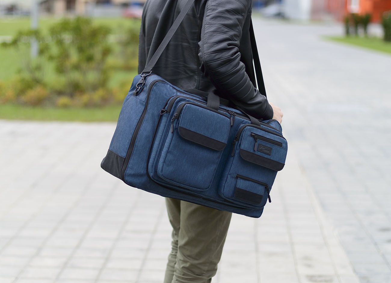 Trinus 3-in-1 Transformable Travel Bag