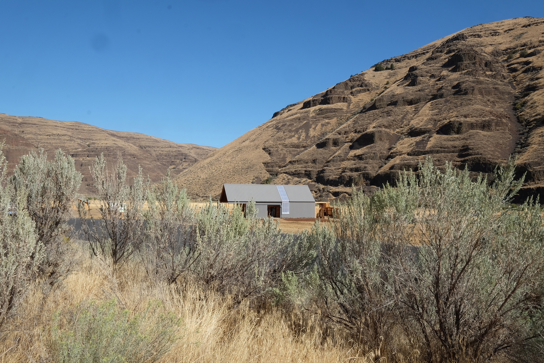 Cottonwood Canyon Experience Center is a multi-use facility that serves the John Day River valley in eastern Oregon. Photo provided by Signal Architecture + Research.