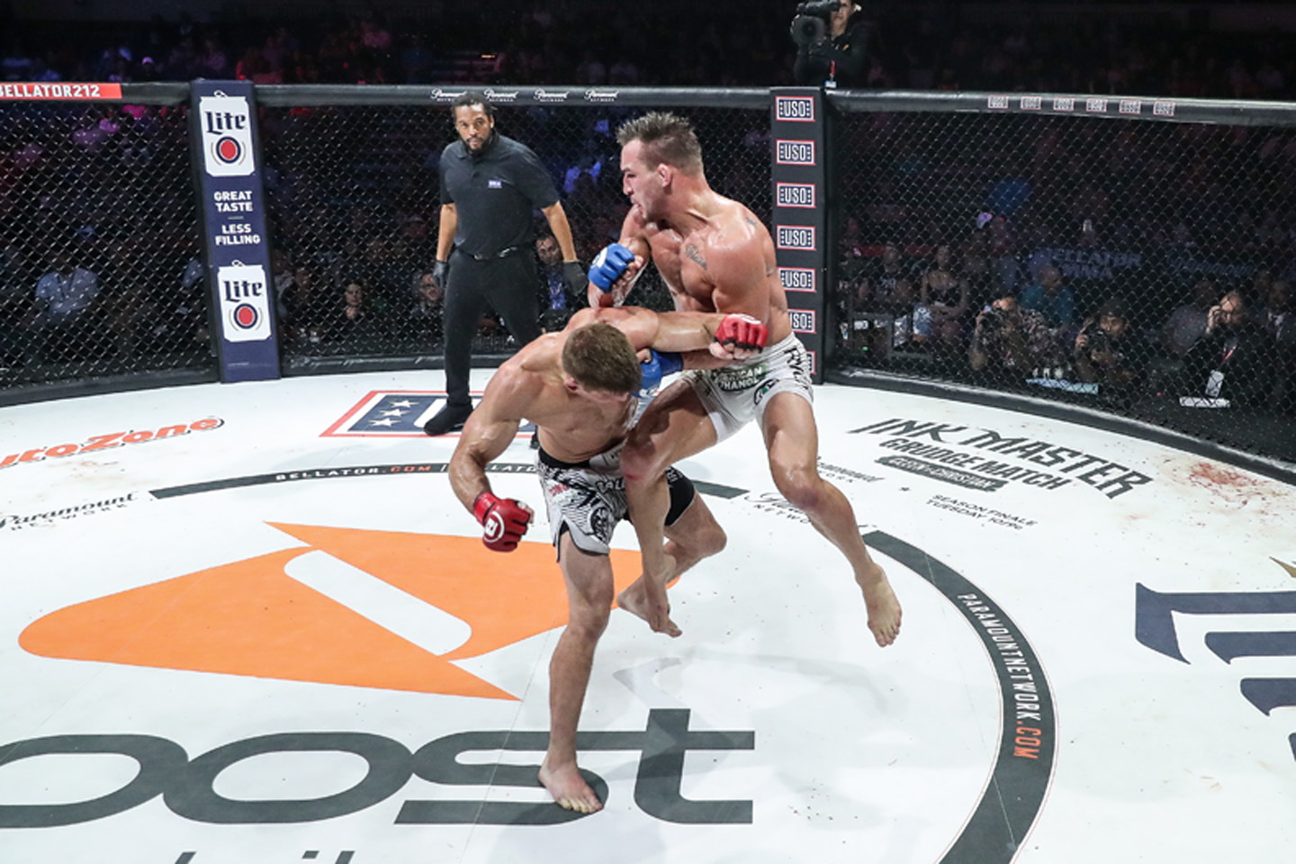 Monster Energy’s Michael Chandler Wins Bellator 212 To Reclaim Lightweight Title  Against Brent Primus and Becomes the First Three-Time Champion in Bellator History