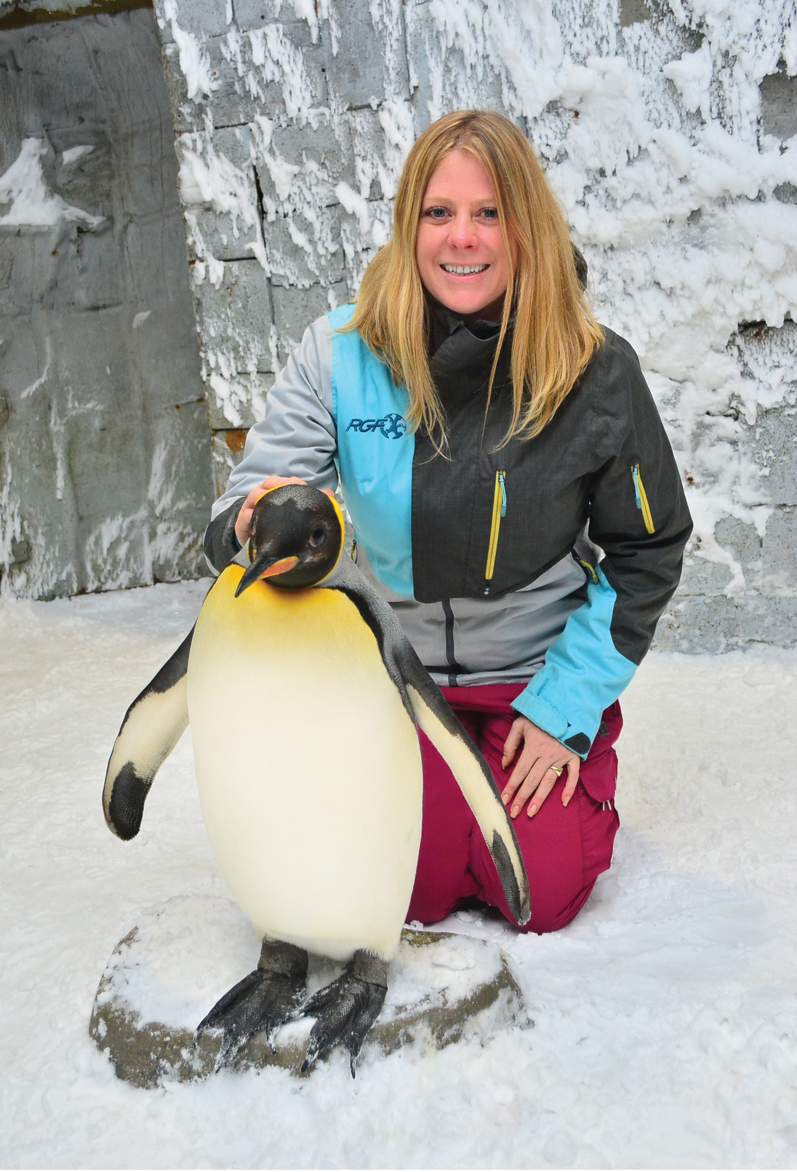 Astrid von Oetinger, RGF's International Sales Manager, makes a visit to see Lulu the King Penguin in Ski Dubai's Penguin Encounter