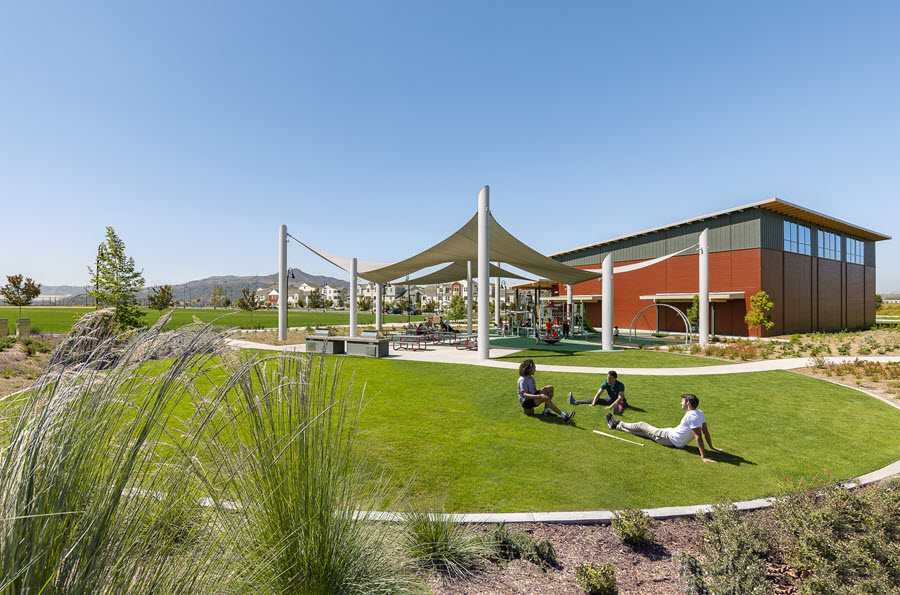 During the day, the Rancho Mission Viejo Joint-Use Pavilion serves the adjacent K-8 school; after school hours it is used by the community.