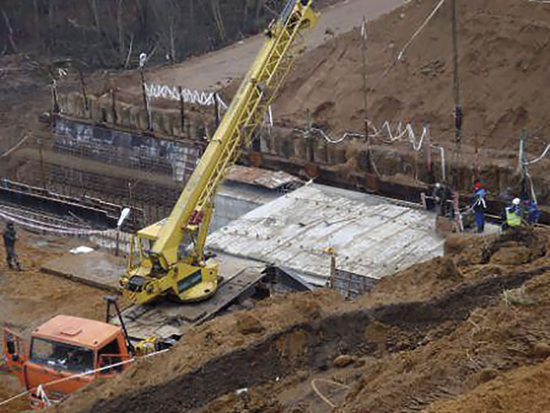 Still in perfect shape today: Three years ago, a massive PENETRON ADMIX-treated concrete culvert was built to allow Skhodnya River in Moscow to pass underneath the high-speed Sapsan railway.