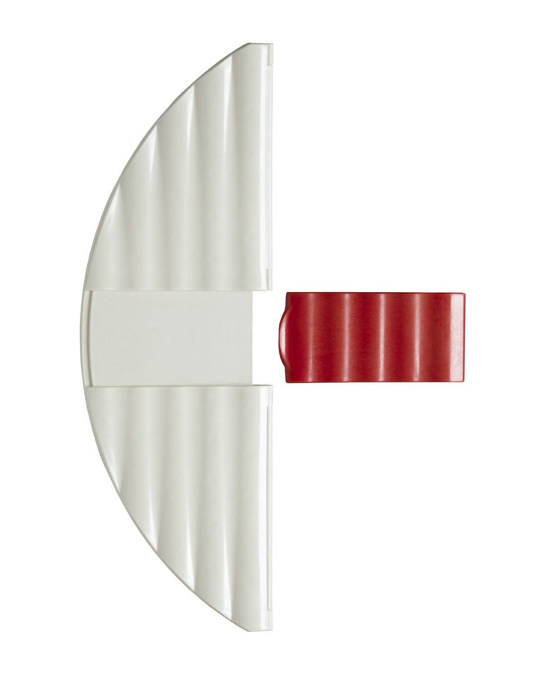 The C-PULL is designed for all reusable and disposable curtains – one size fits all