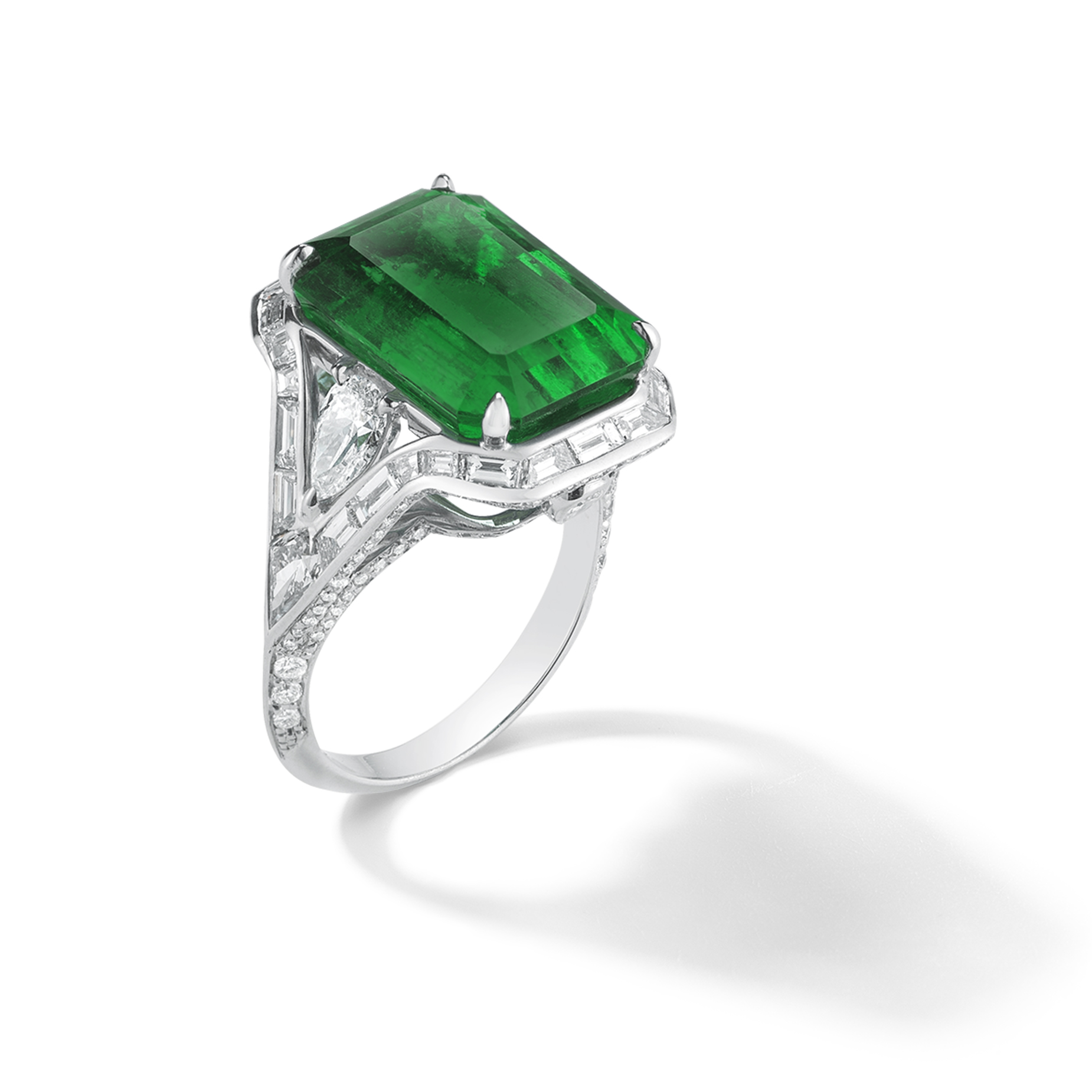 Valani Atelier Bespoke Emerald Jewelry is the Perfect Gift for Mother’s Day