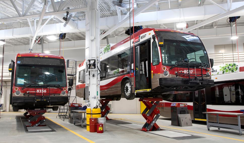 The facility has 36 service bays and 25 technicians capable of handling up to 470 transit buses. Photo courtesy of the City of Calgary.