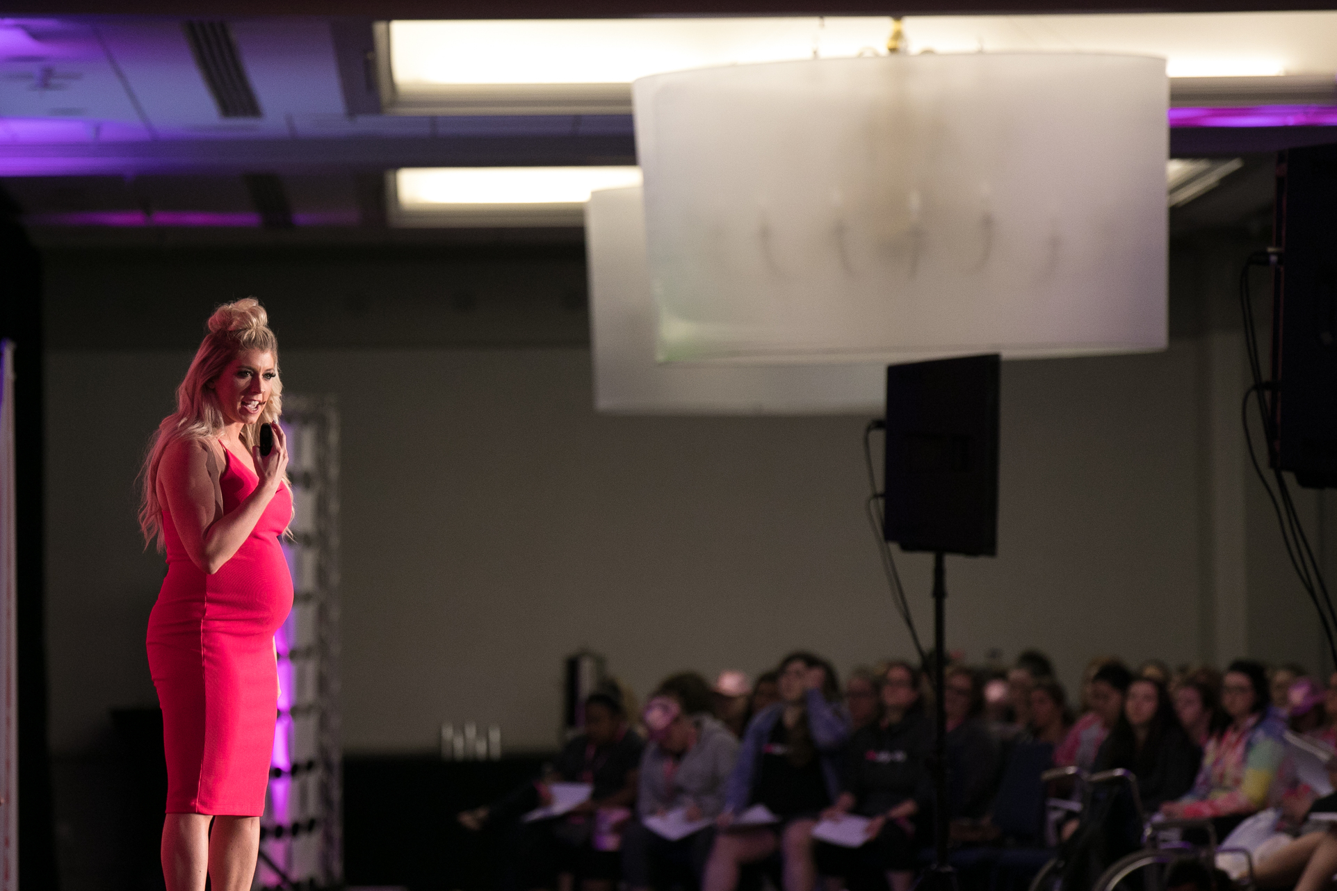 LadyBoss Chief Marketing Officer and co-founder, Kaelin Poulin, speaking to a sold out crowd at LadyBoss LIVE 2018 in Nashville Tennessee.