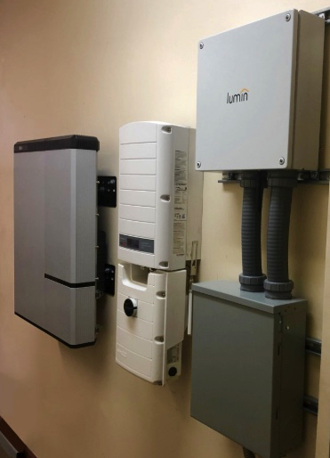 Lumin Energy Management Platform installed with energy storage in Turks & Caicos Islands.