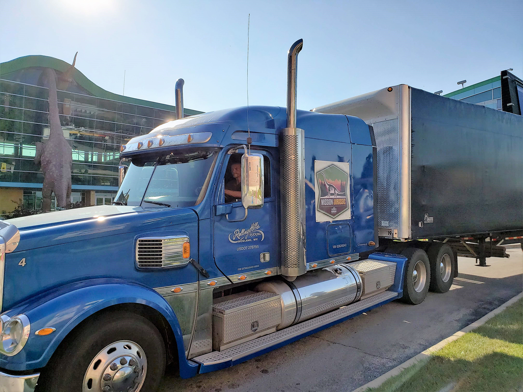 A truckload of Jurassic Period fossils arrived at the world's largest children's museum.