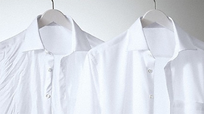 The Cryscold Shirt is wrinkle free (right), which means that your shirt will stay nice and unwrinkled throughout the day - with no ironing required.