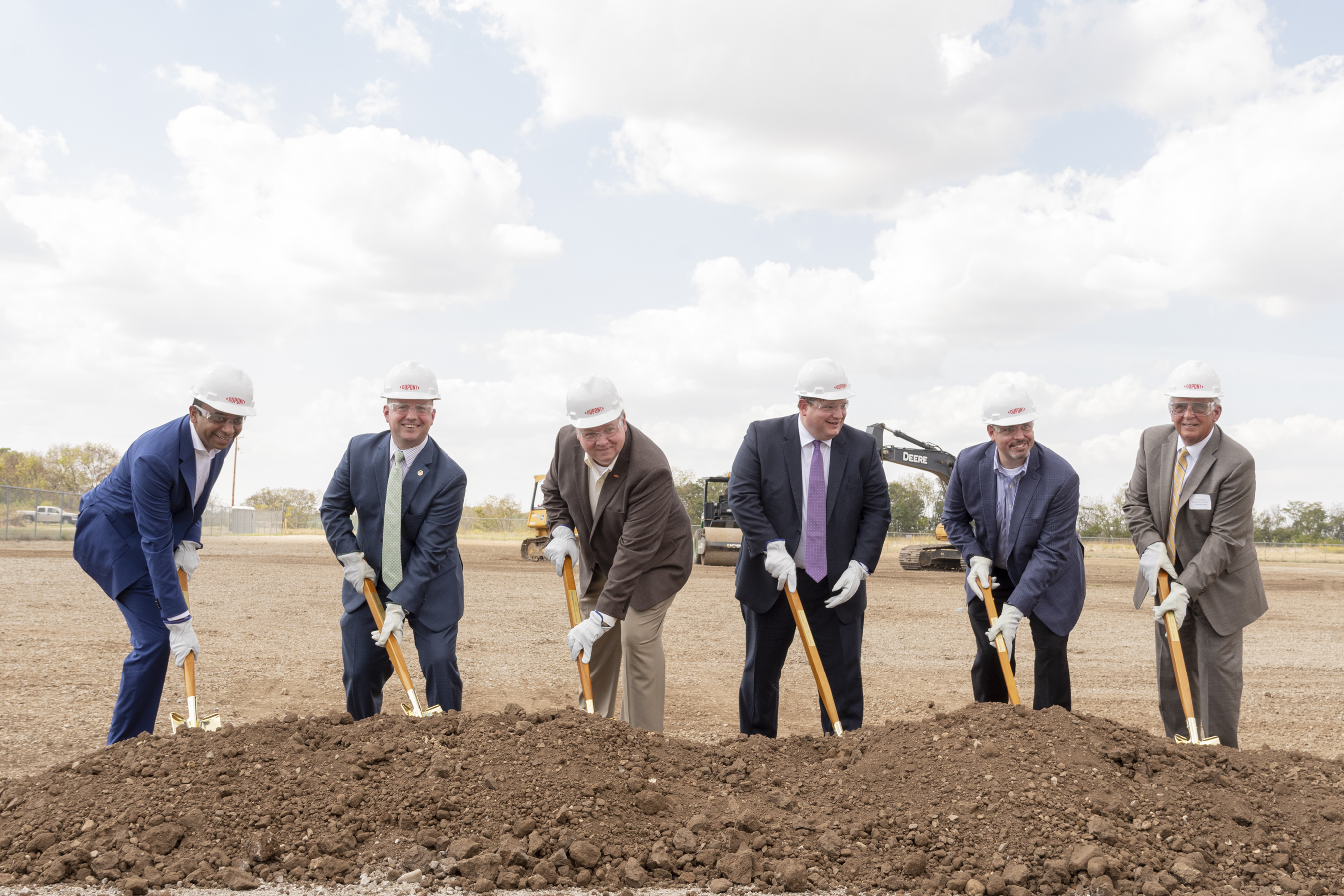 DuPont Electronics & Imaging Hosted a Groundbreaking Ceremony in Circleville, Ohio