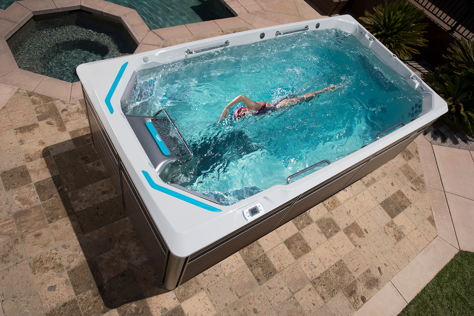 The E550 Endless Pools® Fitness System