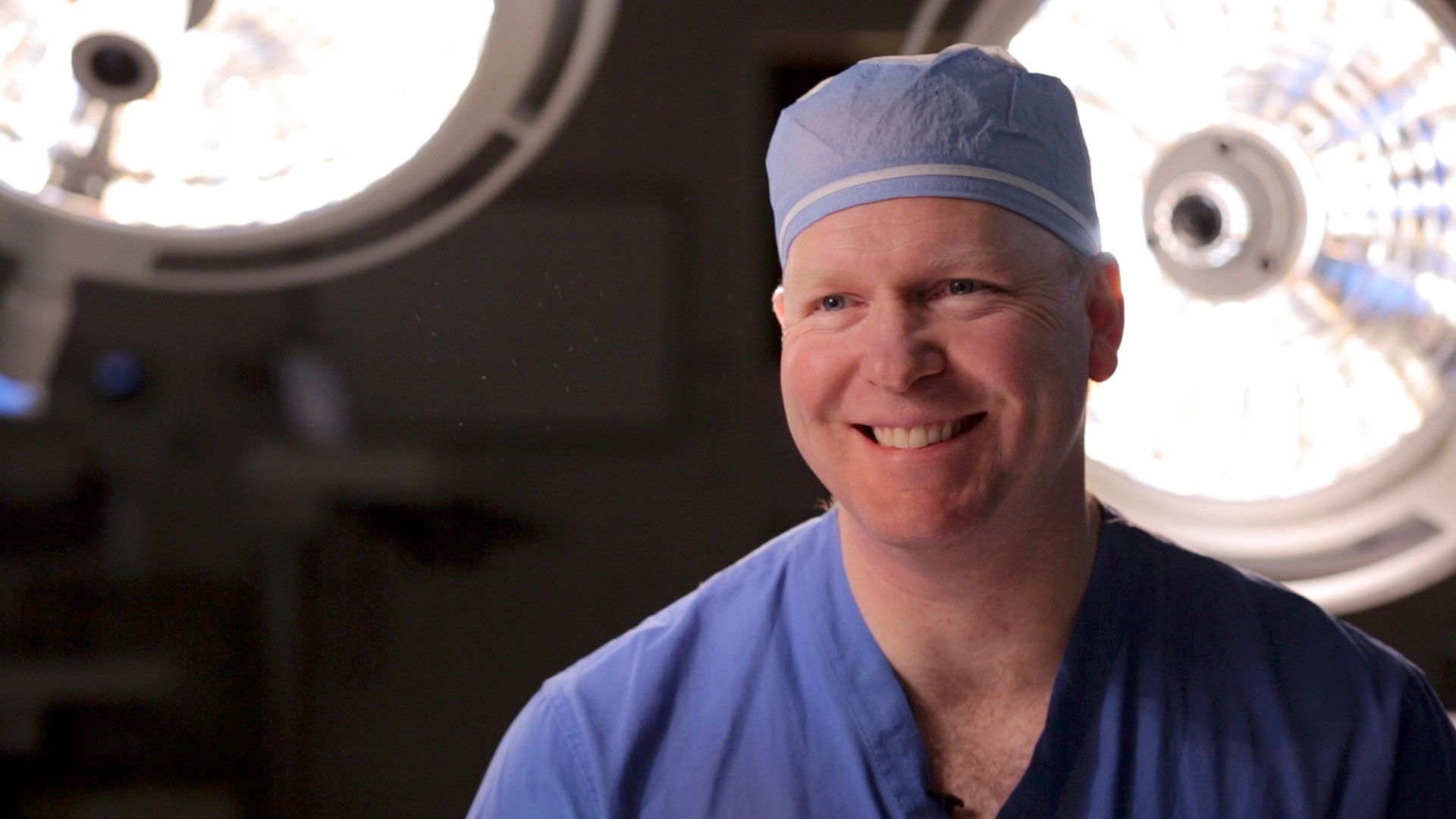 Jeffrey R. Carlson, M.D. is the first orthopaedic surgeon to train on the M6-C artificial disc.