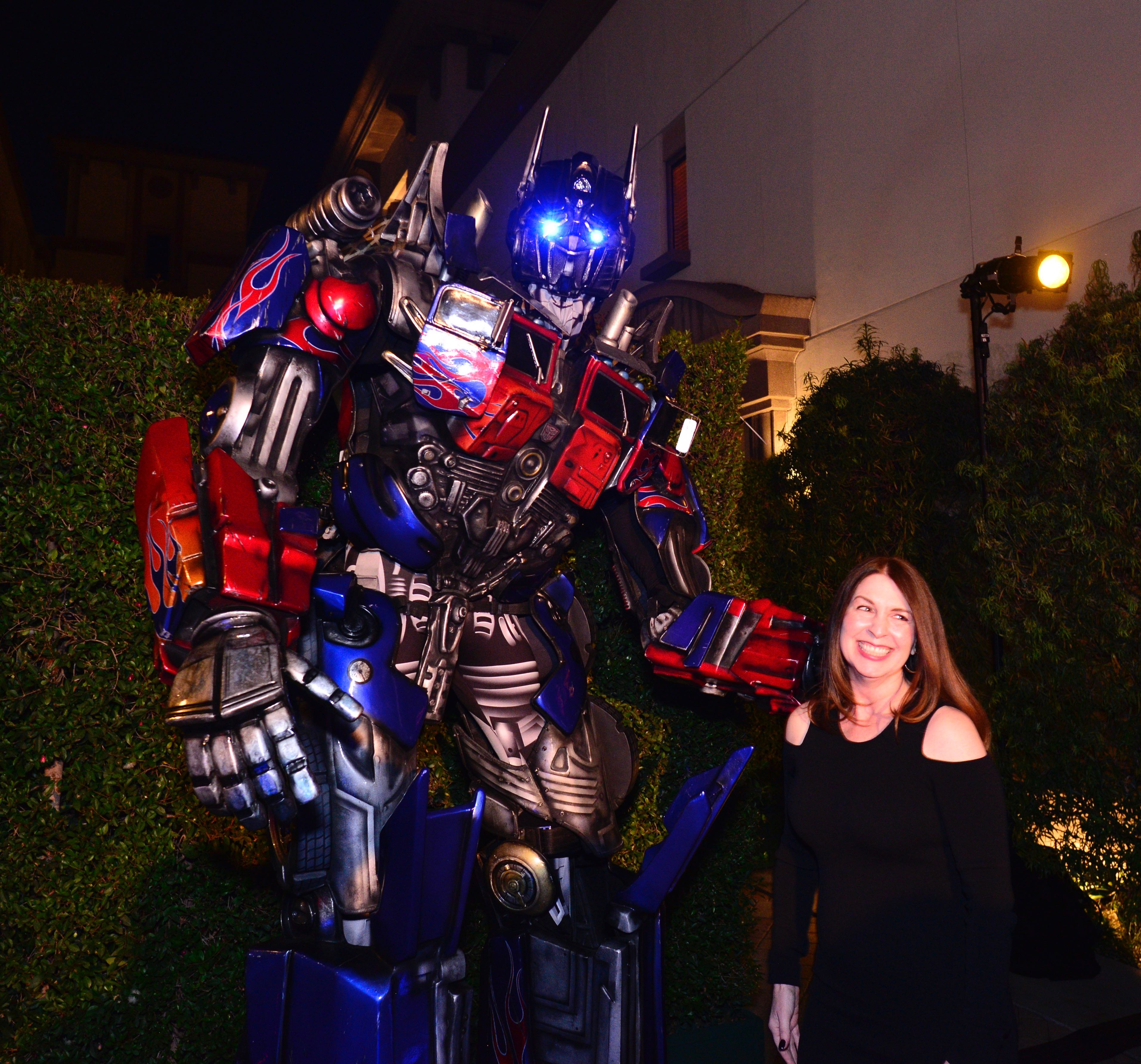 TRANSFORMERS Character Optimus Prime Interacting with Guests - Photo: Martin Cohen