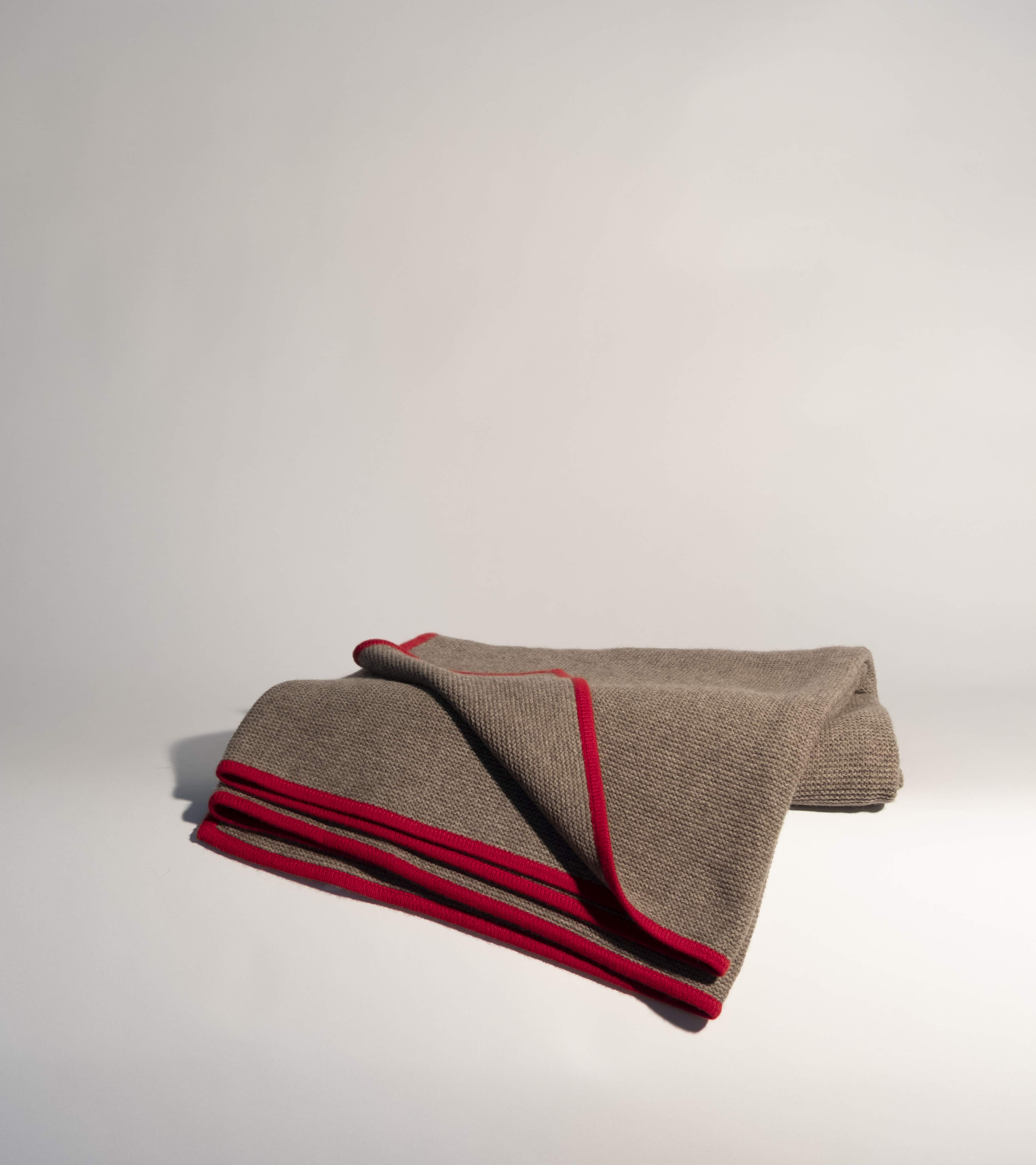 Hangai Mountain Textiles Purl Knit Yak Down Throw with Red Cashmere Border