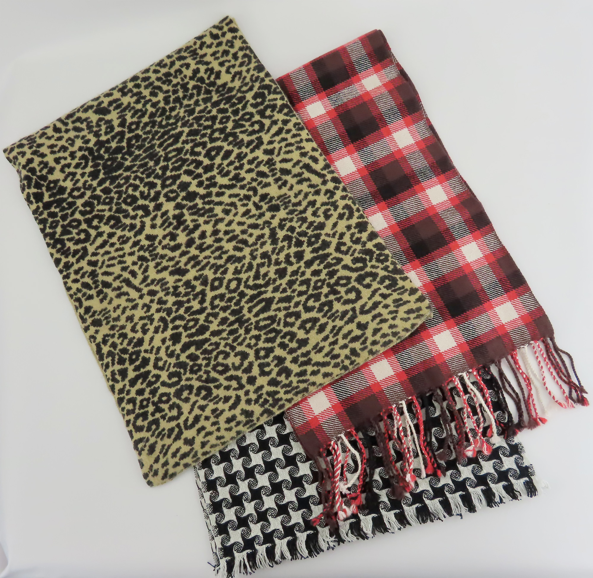 Houndstooth, Plaid and Animal Print Scarves are Top 10 Holiday Gifts for 2019