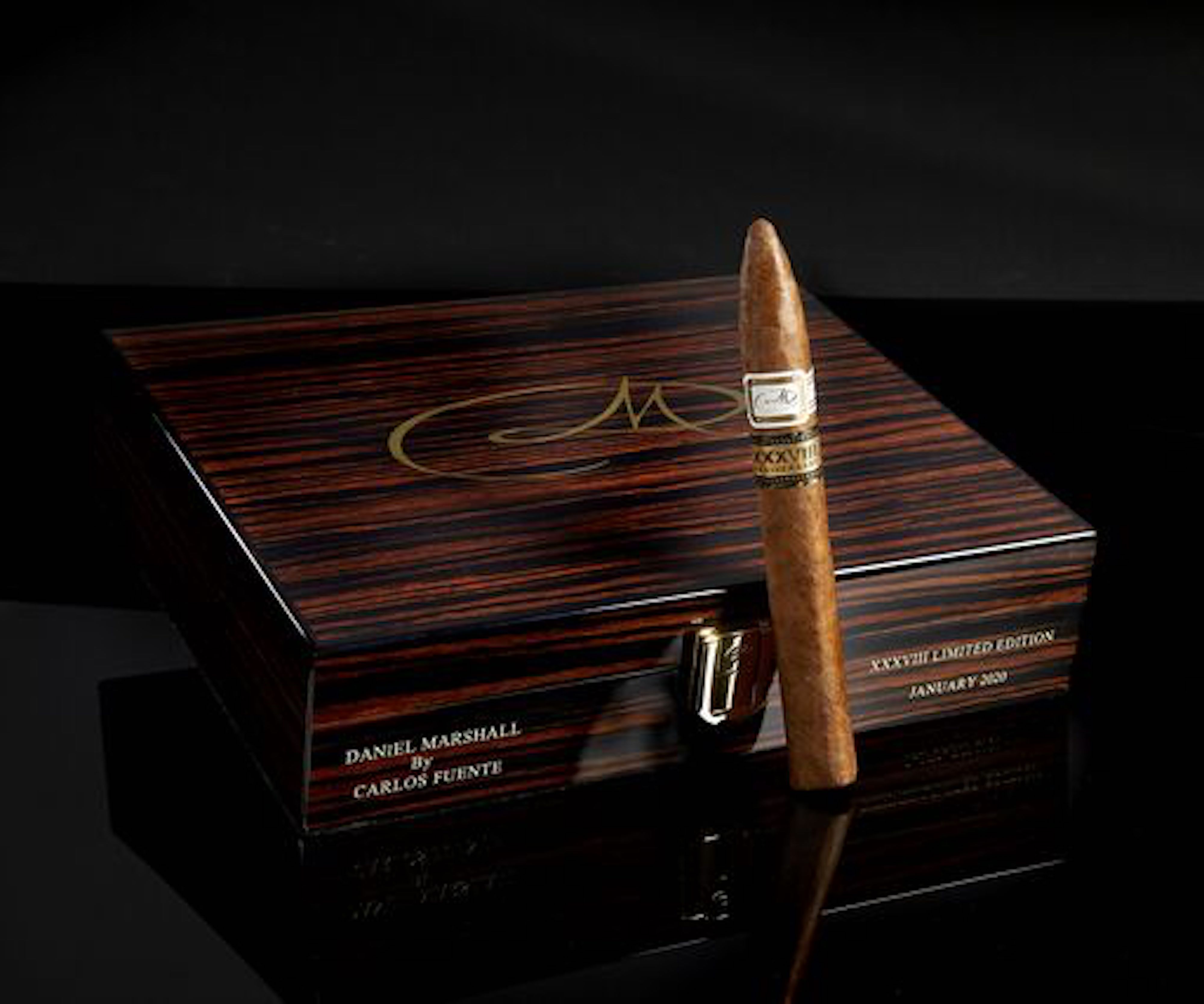 Daniel Marshall 38th XXXVIII Anniversary Cigar by Carlos Fuente in Macasar Ebony Presentation Desk Travel Humidor