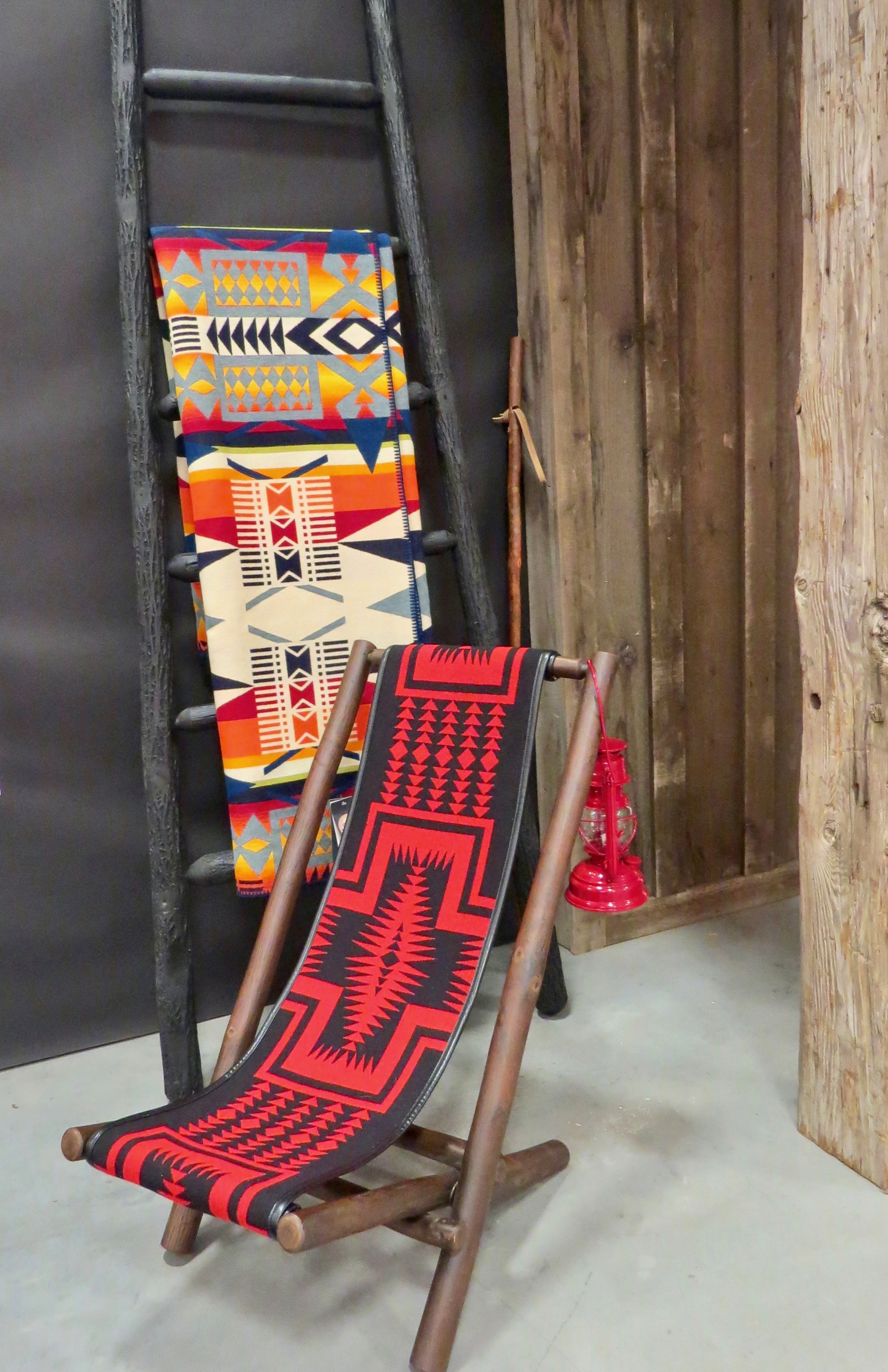 Old Hickory Furniture collaborated with Pendleton to create spectacular furniture pieces for the annual Designer Show House at the 2019 Western Design Exhibit + Sale in Jackson Hole, Wyoming.