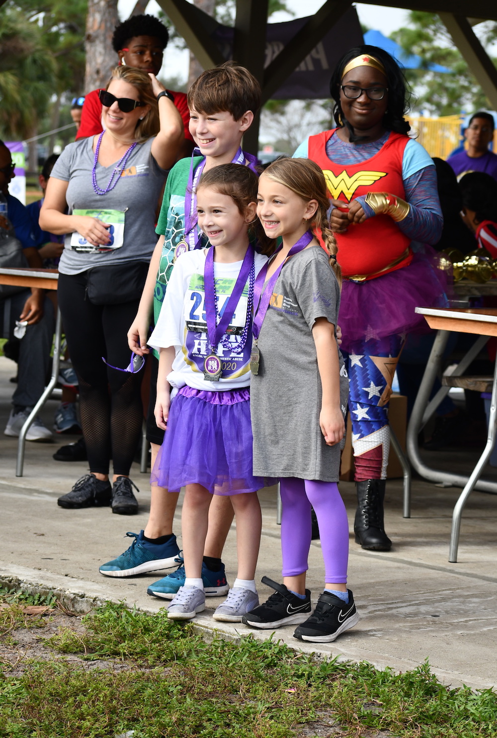 Venture Construction Group Sponsors Aid to Victims of Domestic Abuse Race for Hope