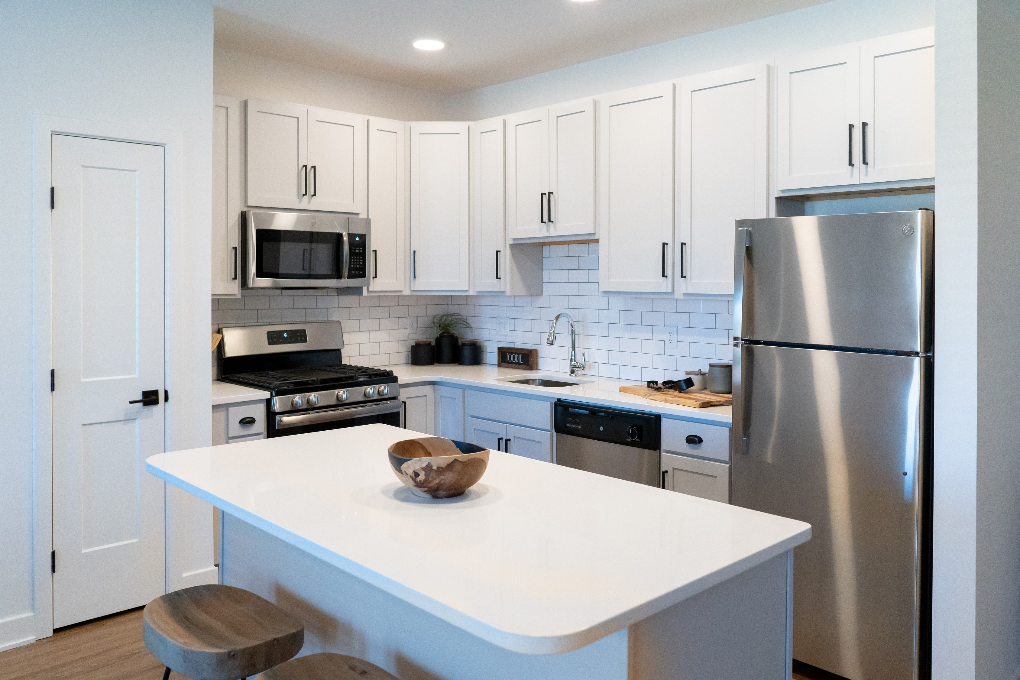 Westown’s modern kitchens have all the amenities any foodie would love!