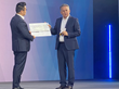 Jack Li, Head of Growth at Contilio (left) receives prize from Joachim Birnthaler, CEO, Real Estate & Infrastructure Division at TÜV SÜD (right) at Bosch Connected World 2020.