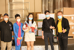 Alex Nia,Magnolia Wu,yutong wu, Magnolia(yutong) Wu,Steven Nia,Angelina Leo,donate masks,donation to Children's Hospital Los Angeles,donating LA Children’s Hospital,Wardour Studios,Wardour Digital Effects,Hollywood young talents donation,Hollywood upcomin