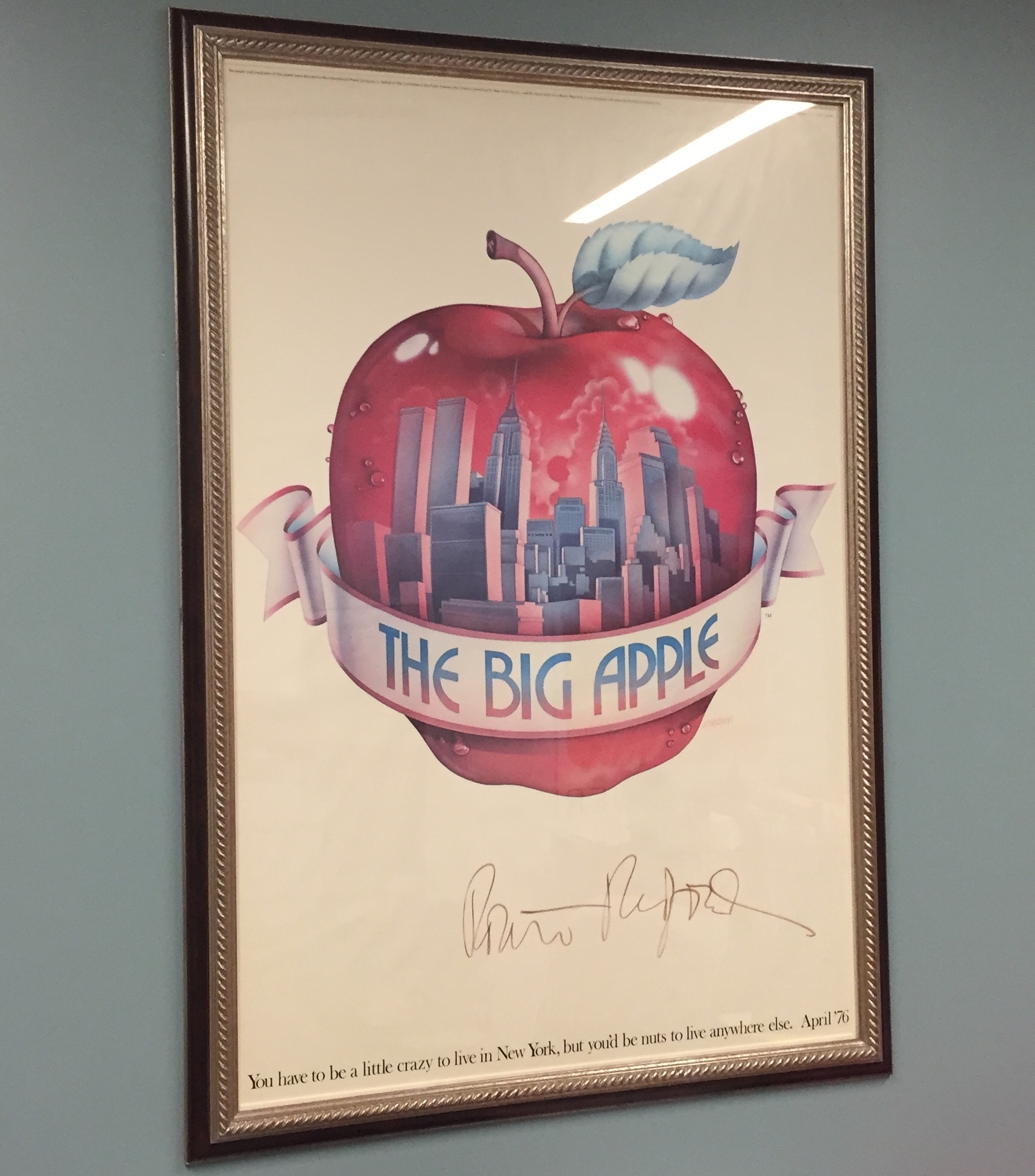 Big Apple Ogilvy & Mather Poster Created Pro Bono for the City of New York Pro Bono.