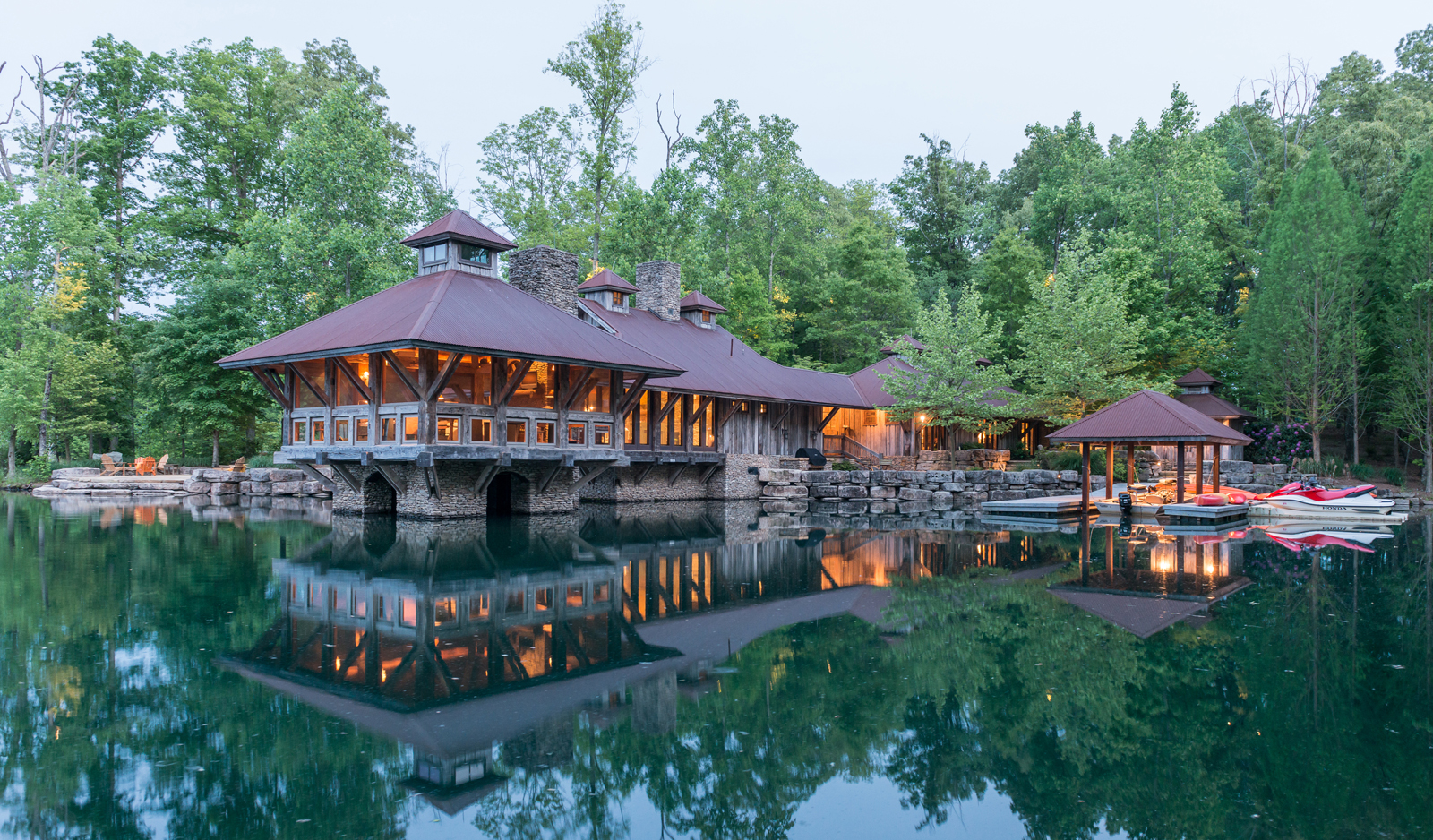 Women in Architecture Award winner Ashley Sullivan’s design work on this Tennessee Hidden Lake House creates a remarkable year-round waterfront experience (photo: Audrey Hall).