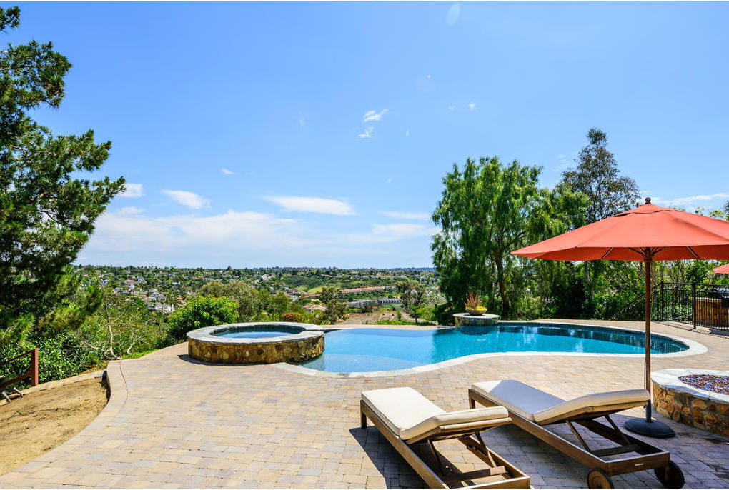 Managua Heights is a Hillside Estate with spectacular canyon views and will be sold at No-Reserve Carlsbad California Auction October 10th