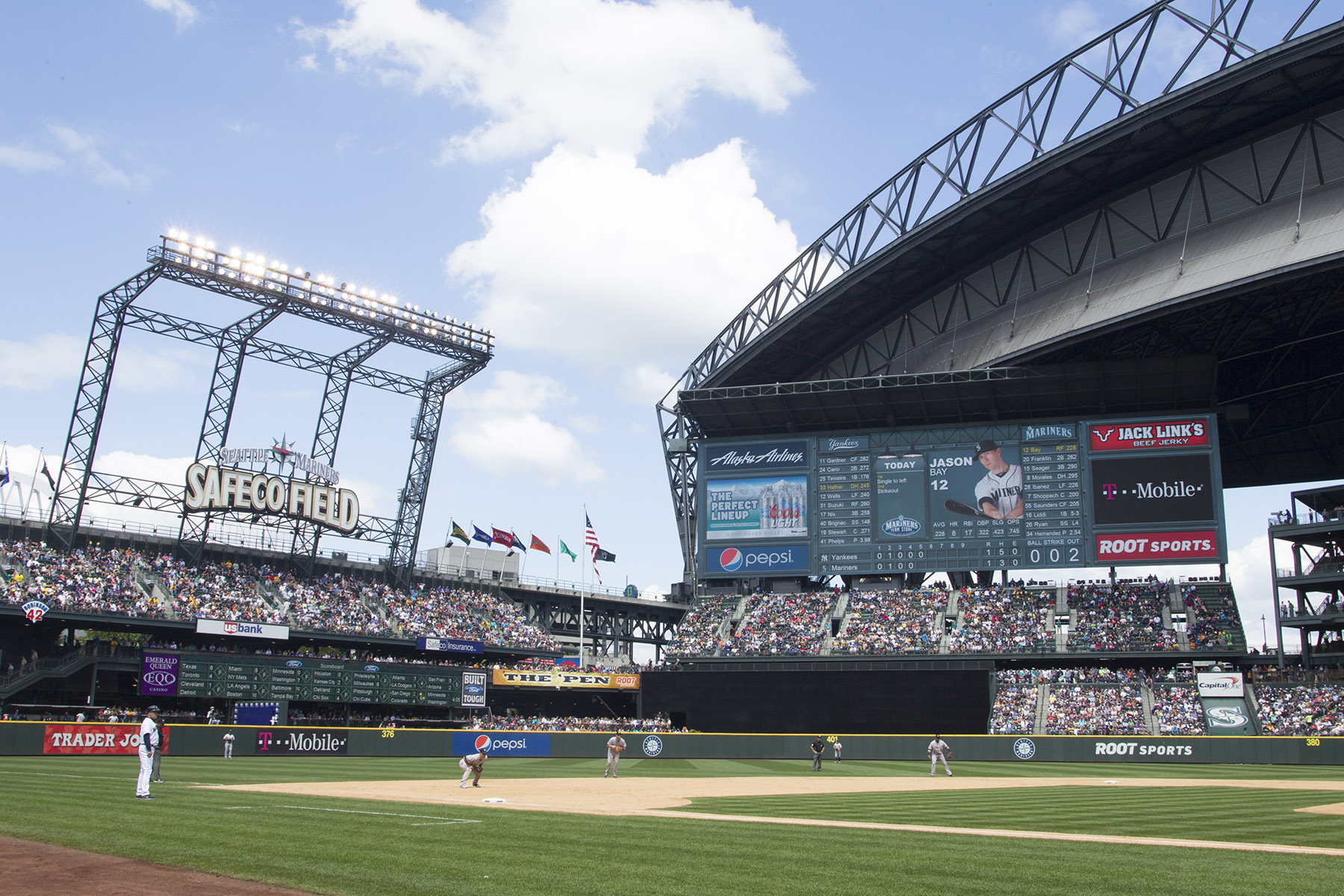 ANC and Lighthouse collaborated on one of the largest LED videoboards in the MLB at the Seattle Mariners' T-Mobile Park, formerly Safeco Field.