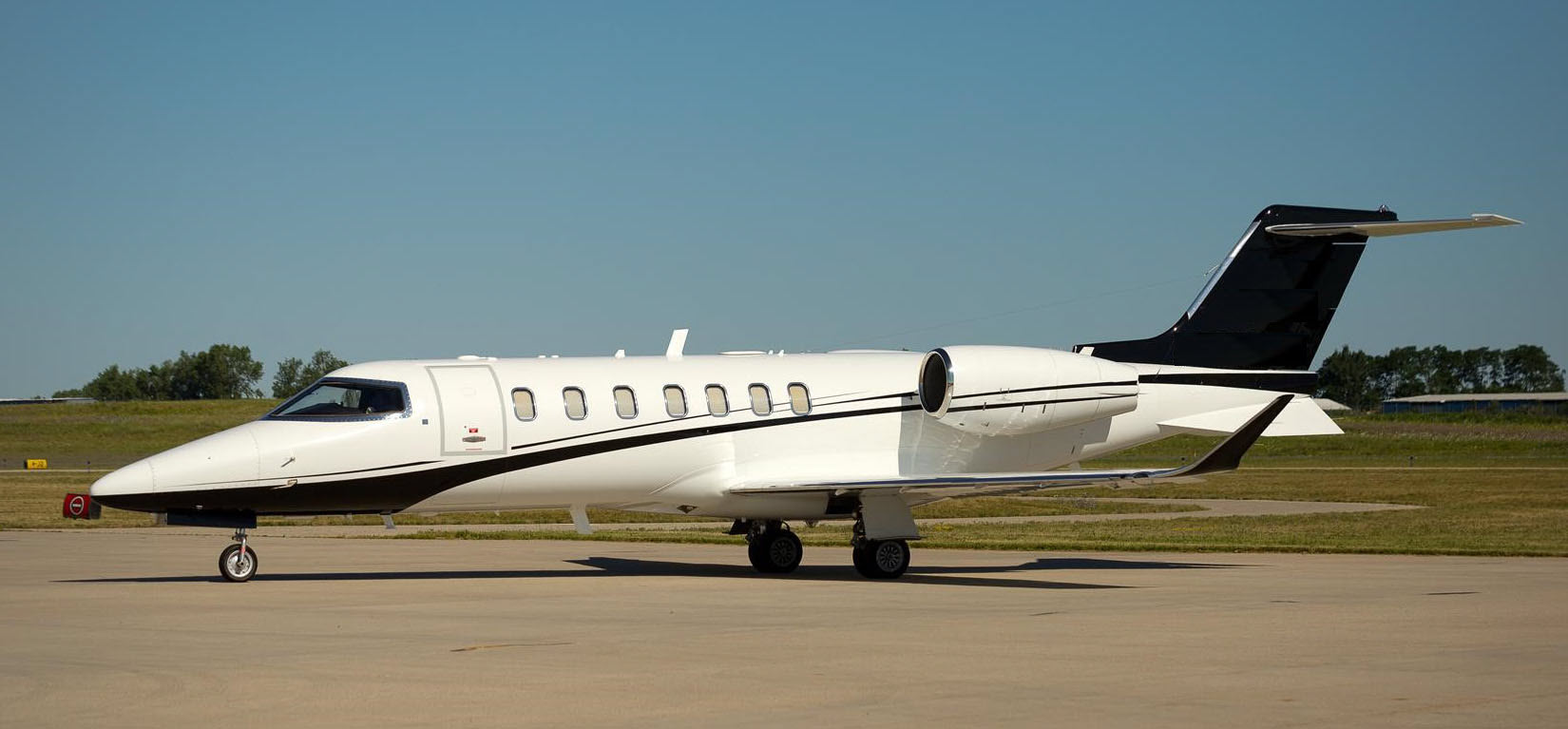 2016 Learjet 70 is an example of pre-owned jet aircraft that is in tight supply in Q42020 due to pre-election uncertainty and continuing concerns about Covid-19.