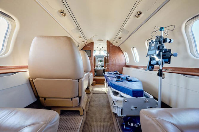 AirCARE1's Learjet 60 Interior - Alternate Angle