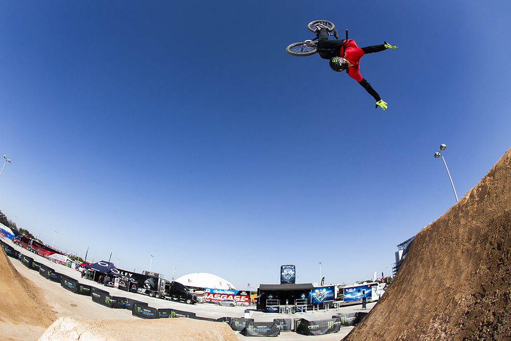 Monster Energy’s Andy Buckworth Takes First Place in Monster Energy BMX Triple Challenge Dirt Contest in Houston, Texas