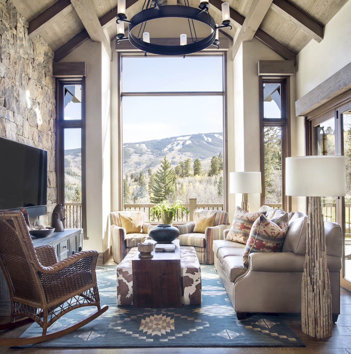 Courtney St. John’s new business brings a happy mix of fine arts, construction expertise and a passion for collaboration to Colorado high-country interiors (photo by Gibeon Photography).