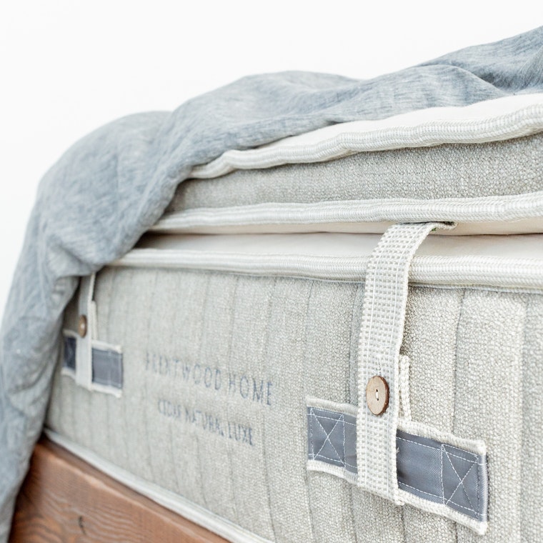 The Cedar Natural Luxe is a 14" natural latex mattress that is featured in the Best Mattress For Heavy people 2021 list.