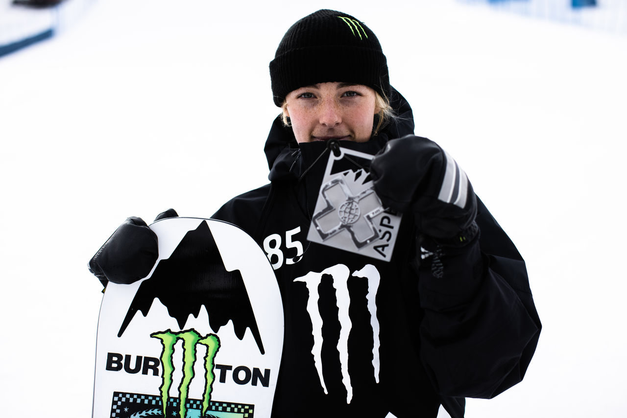 Monster Energy's Zoi Sadowski-Synnott Takes Silver in Women's Snowboard Slopestyle at X Games Aspen 2021