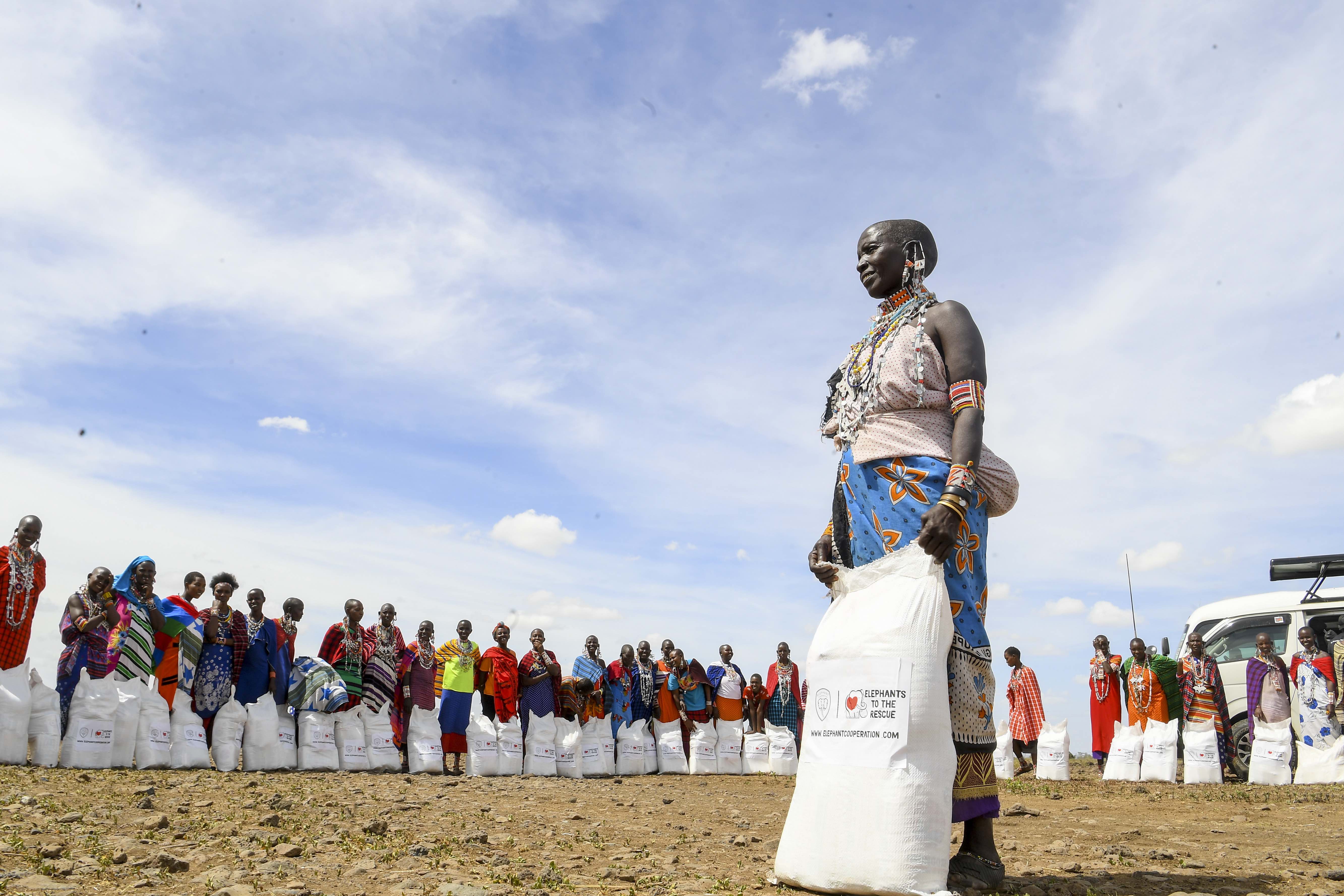 Amboseli women receive food