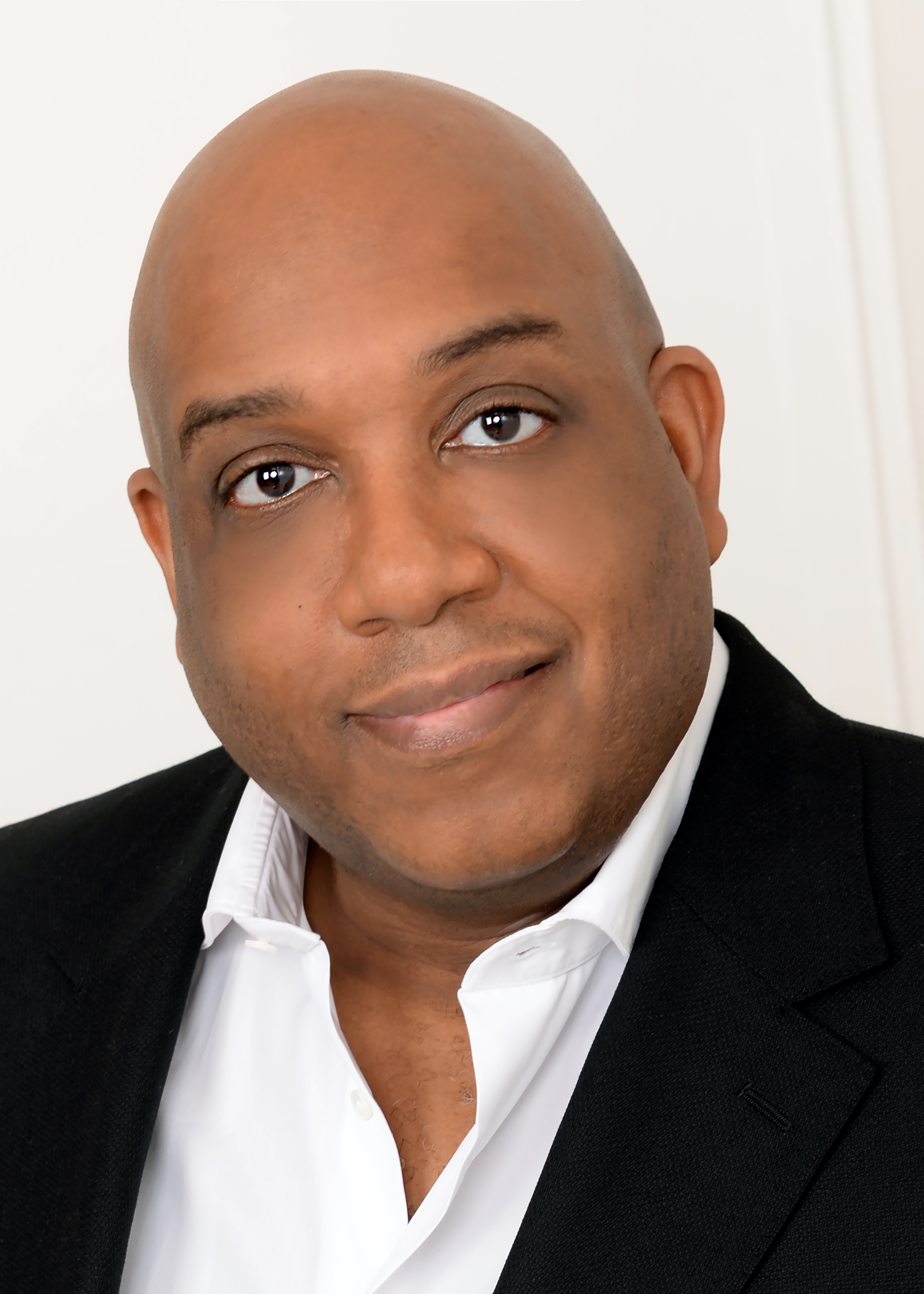 Business Thought-Leader, Author, and Coach Omar L. Harris announces new audiobook for "The Servant Leader's Manifesto"