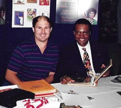 Danny Jones and all-time great runner Gale Sayers in 1994 in Ohio.