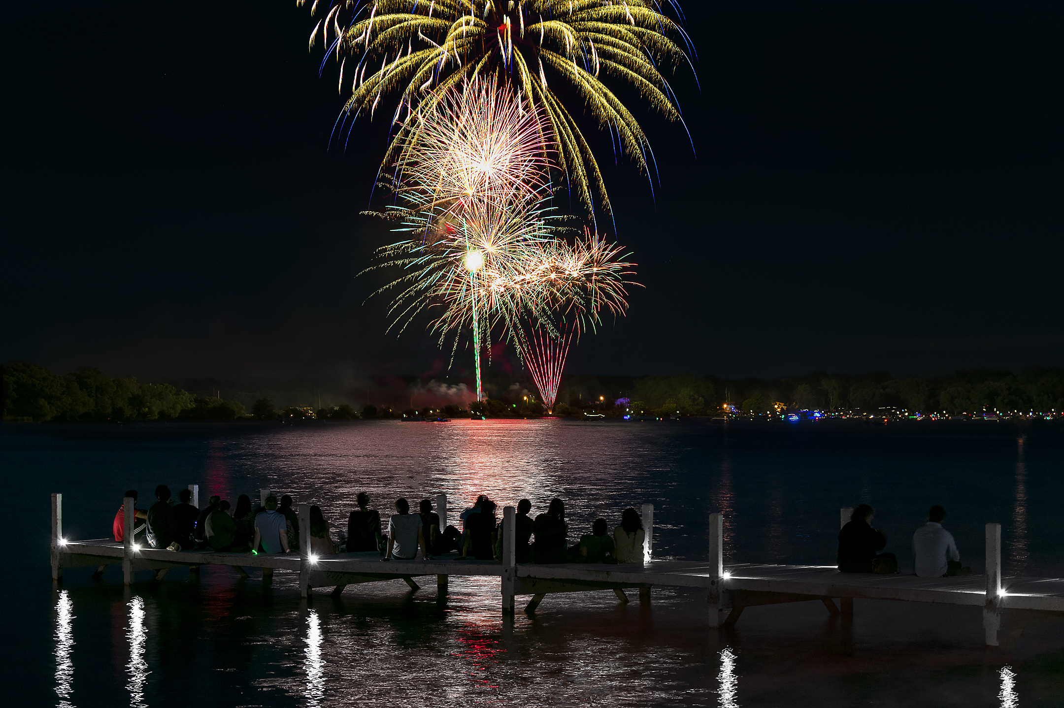 Fireworks Over Delavan Lake at Lake Lawn Resort