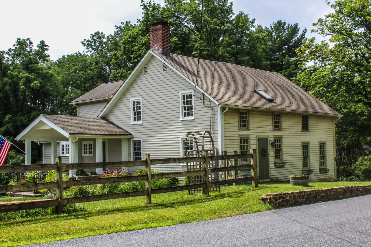 Historic buildings are commonplace in Central Jersey's beautiful "579 Trail," now open for its peak season.