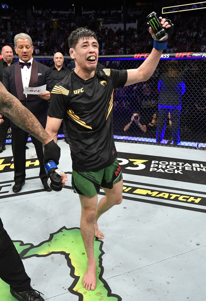 Monster Energy’s Brandon Moreno Takes UFC Flyweight Championship at UFC 263