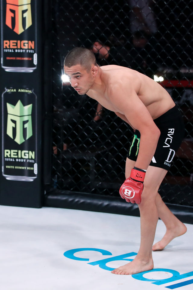 Monster Energy’s Aaron Pico Submits Aiden Lee in Main Card Fight at Bellator 260